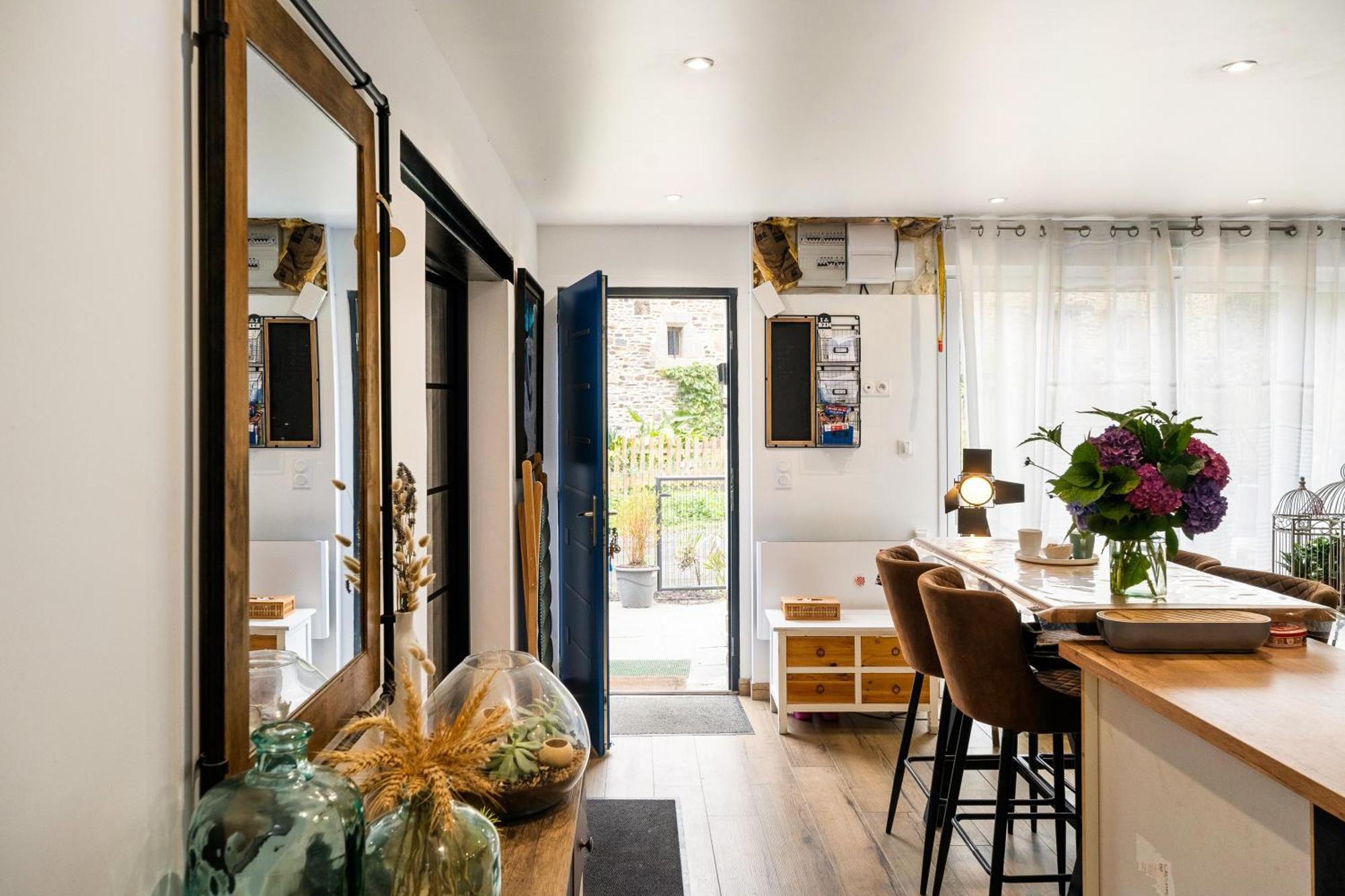 Appartement Du Bonheur Baguer-Pican Ngoại thất bức ảnh